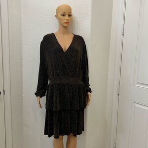 Michael Kors Womans Dress Sz 0X Bwown Gold VNeck Long Sleeve Ruffle Midi Stretch